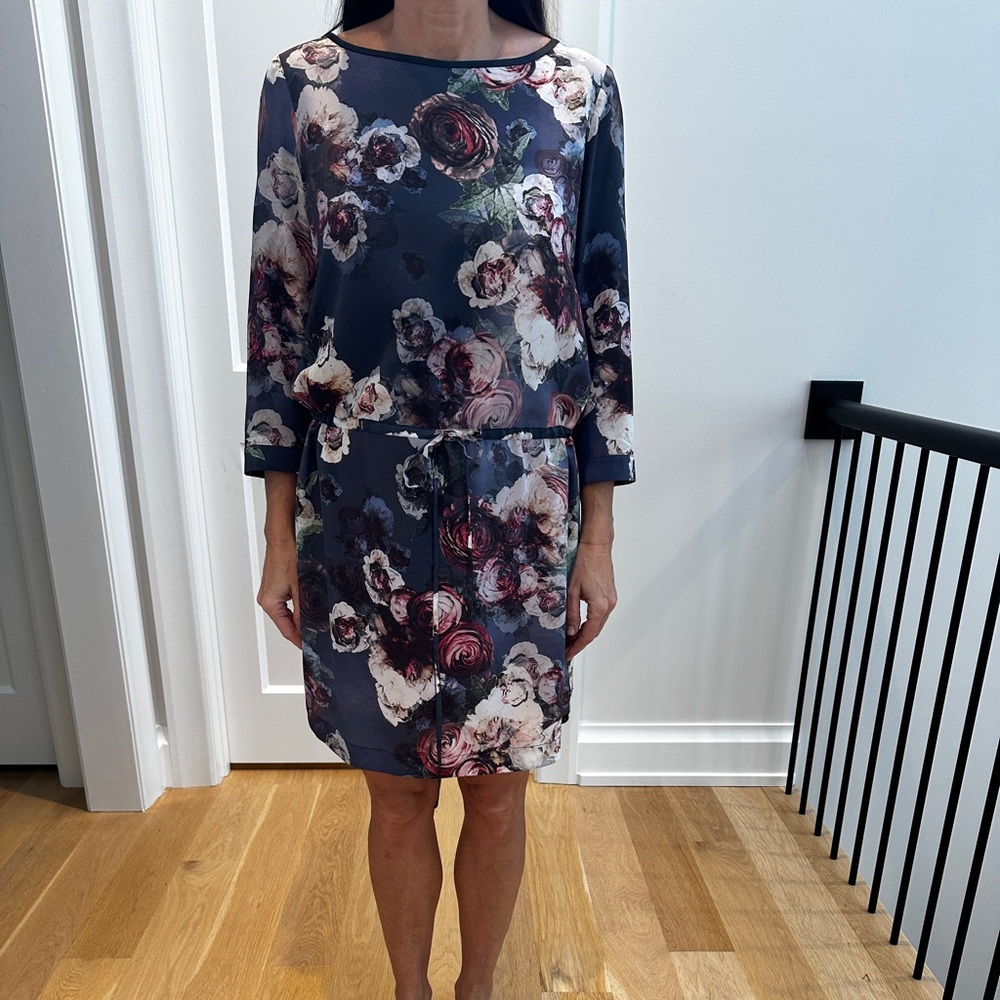 Floral Club Monaco silk dress size 6